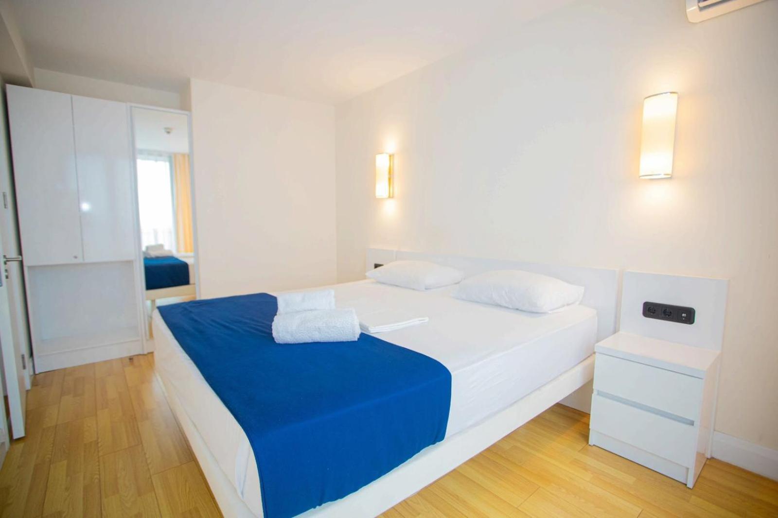Suites Orbi City Aparthotel Batumi Exterior foto