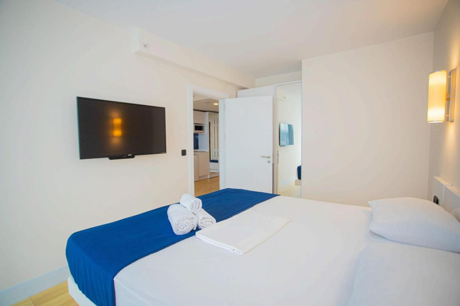 Suites Orbi City Aparthotel Batumi Exterior foto